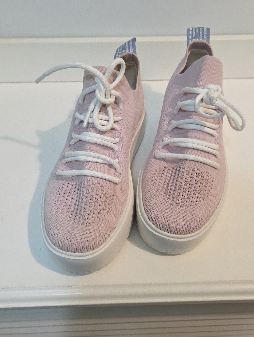 Steve Madden Light Pink Slip-On Knit Sneakers with White Sole New